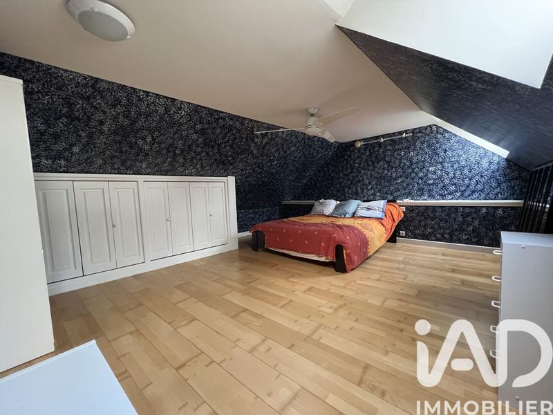 Maison - 140 m² - 4 pièces