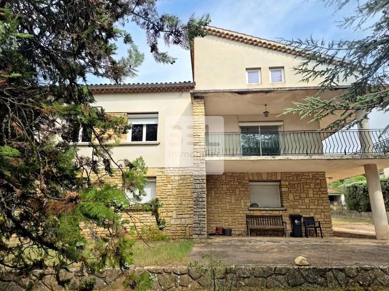 Villa - 172 m² - 7 pièces