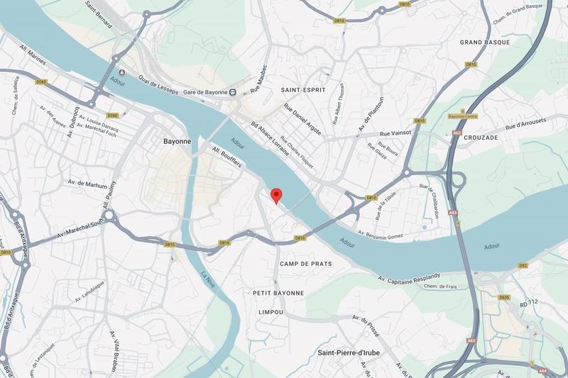 Appartement - 98 m² - 4 pièces