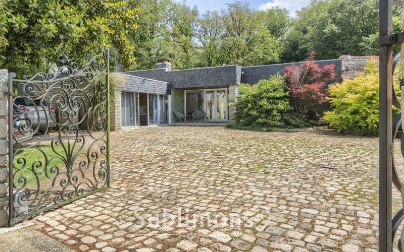 Maison - 291 m² - 6 pièces