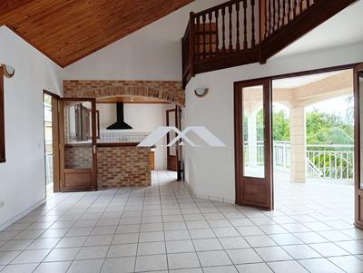 Villa - 110 m² - 5 pièces