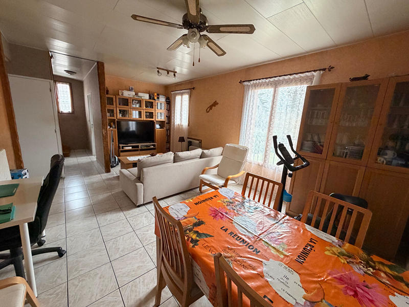 Maison - 80 m² - 5 pièces