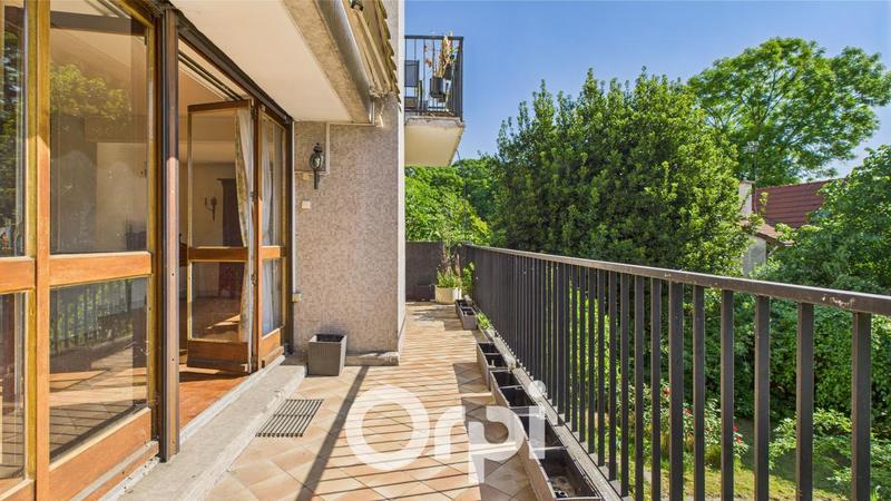 Appartement - 94 m² - 4 pièces