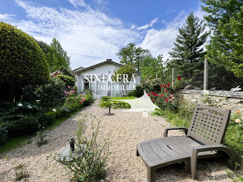 Maison - 163 m² - 7 pièces