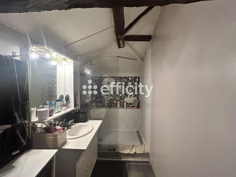 Maison - 182 m² - 7 pièces