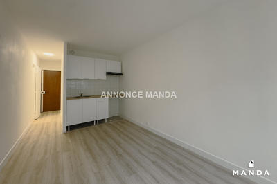 Studio - 21 m² - 1 pièce