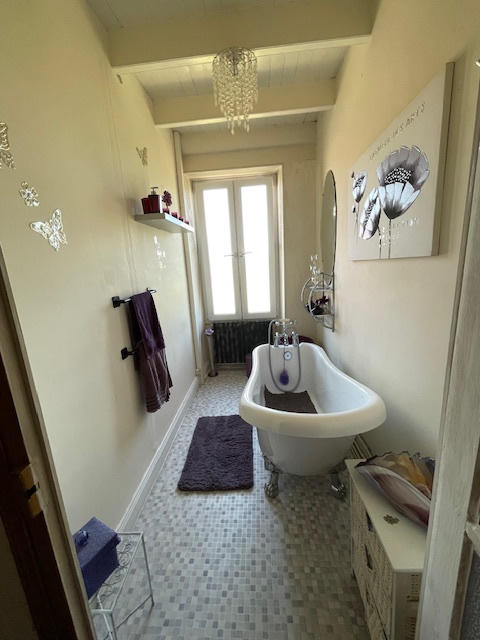 Maison de village - 153 m² - 7 pièces