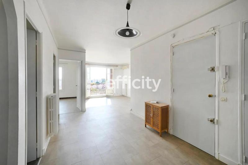 Appartement ancien - 67 m² - 3 pièces