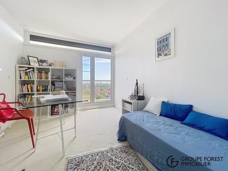 Appartement - 120 m² - 4 pièces