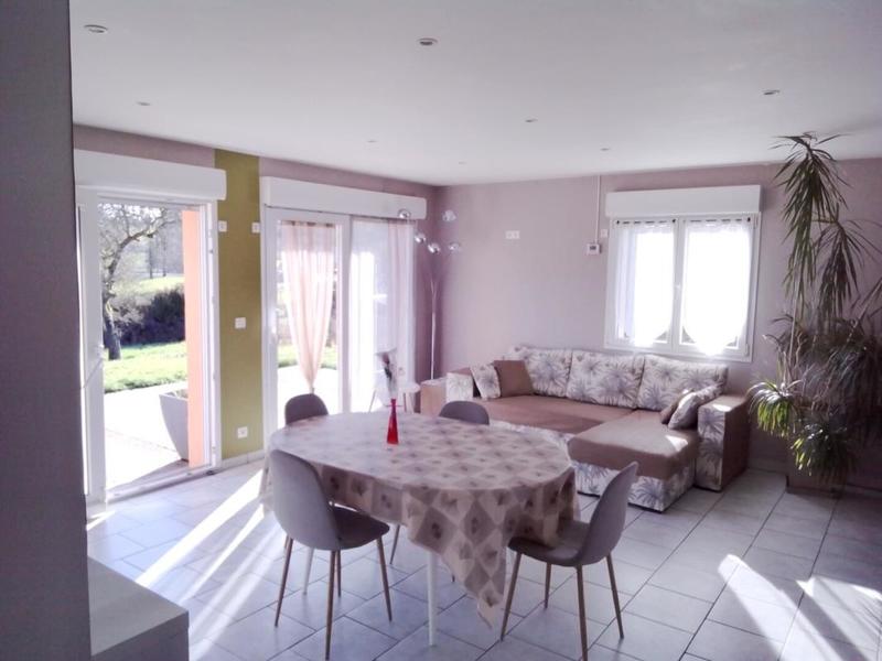 Maison - 97 m² - 5 pièces