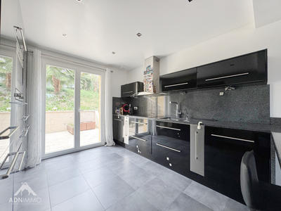 Maison - 145 m² - 4 pièces