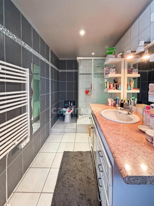 Pavillon - 146 m² - 6 pièces