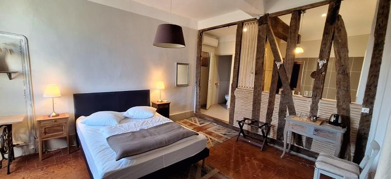 Maison - 428 m² - 20 pièces