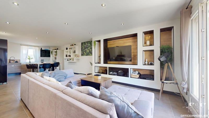 Appartement - 67 m² - 2 pièces