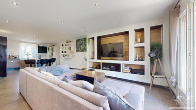 Appartement - 67 m² - 2 pièces