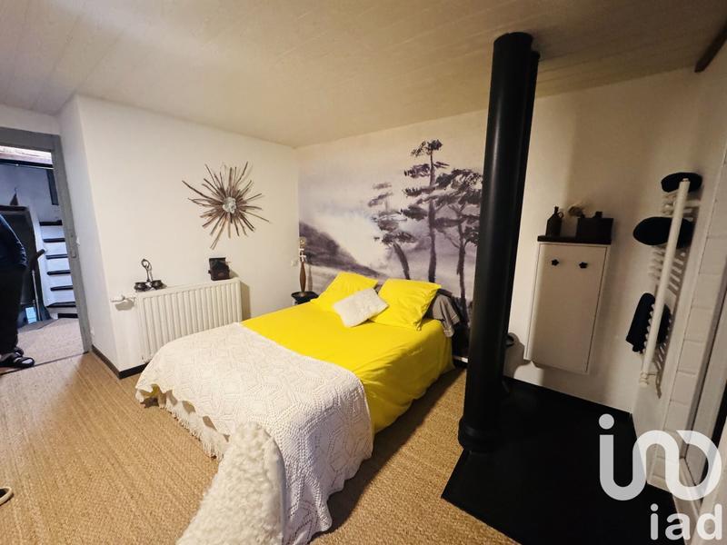 Maison - 201 m² - 5 pièces