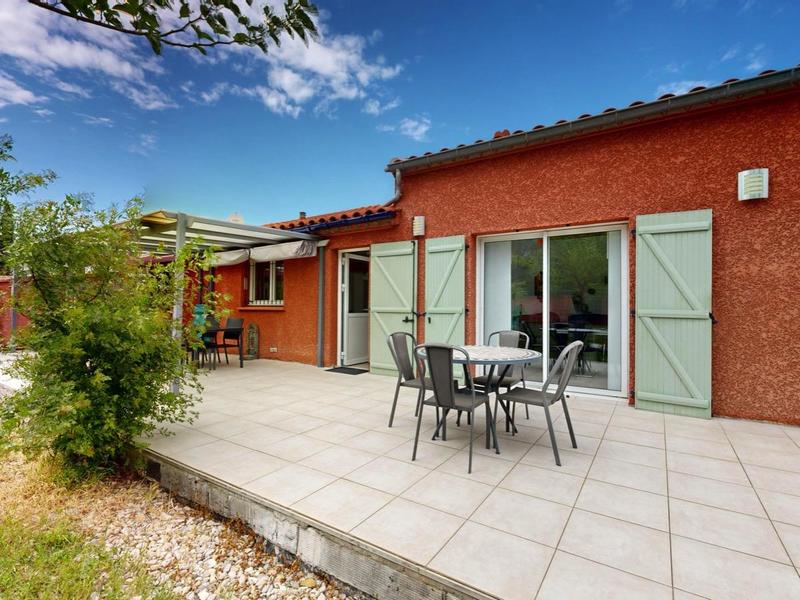 Villa - 144 m² - 10 pièces