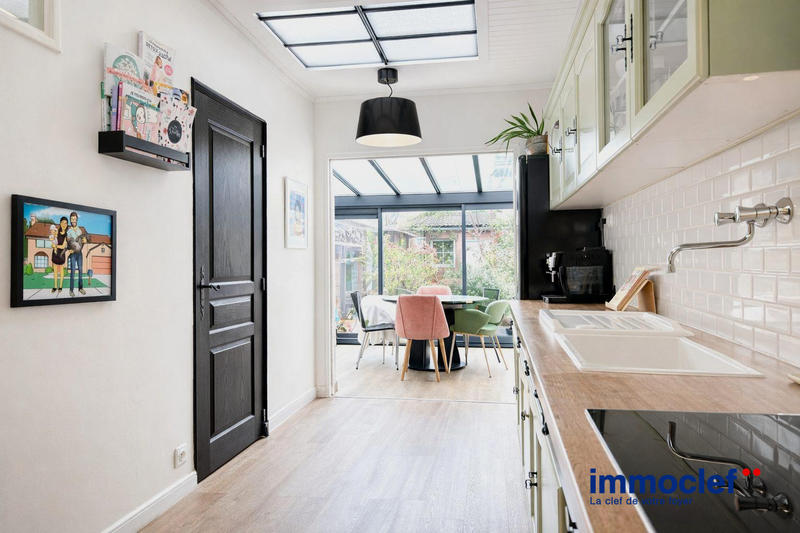 Maison - 95 m² - 4 pièces