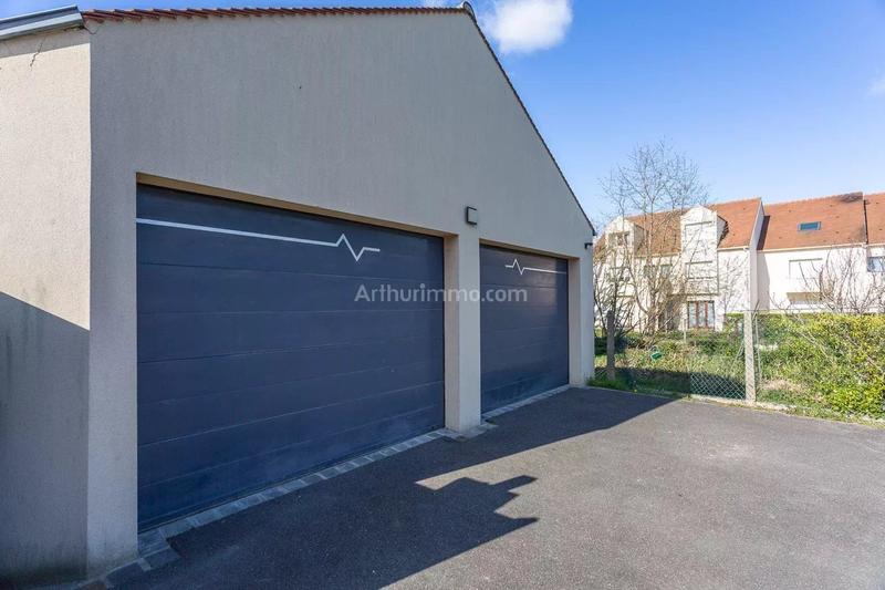 Maison - 226 m² - 10 pièces