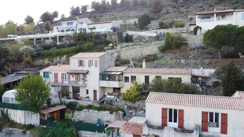 Maison - 196 m² - 4 pièces