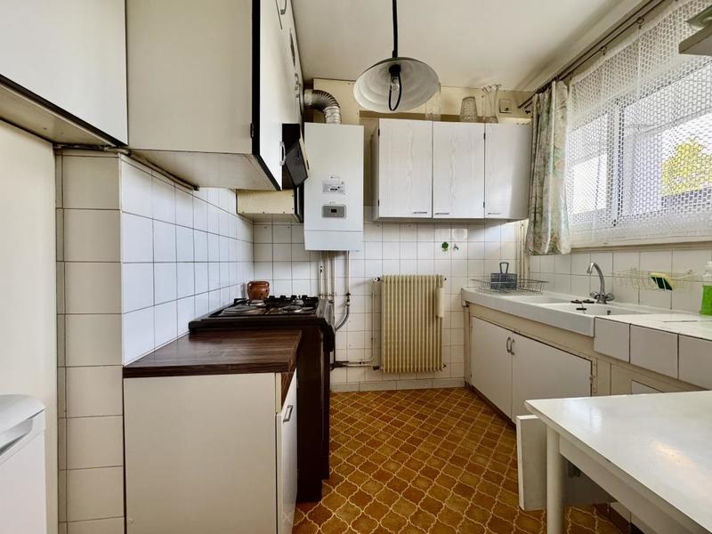 Appartement - 82 m² - 5 pièces