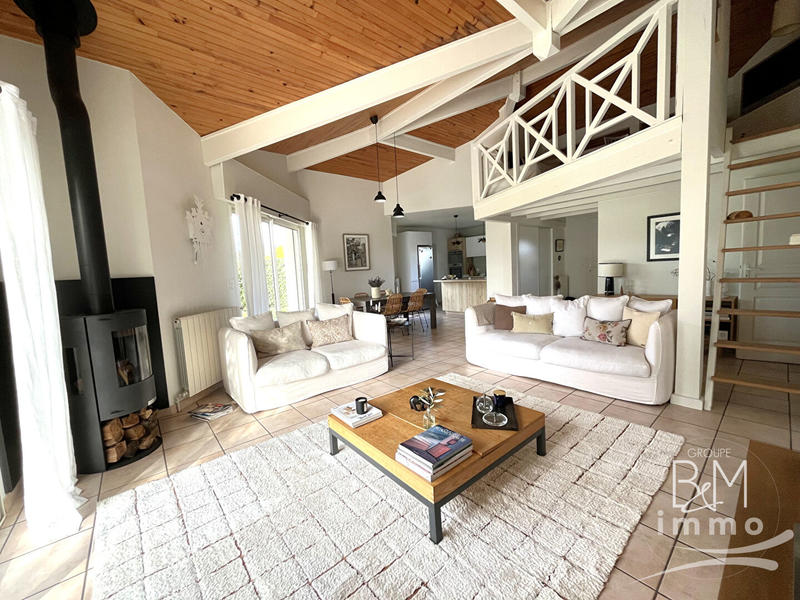 Maison - 108 m² - 5 pièces