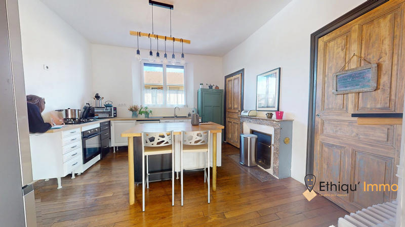 Maison ancienne - 104 m² - 4 pièces