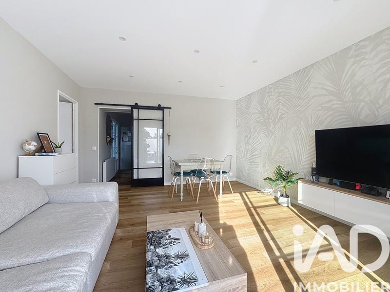 Maison - 122 m² - 6 pièces