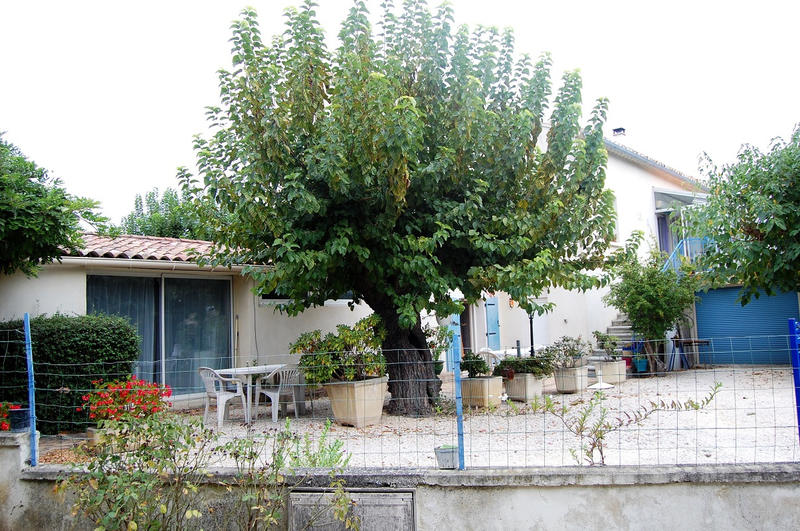 Maison - 250 m² - 9 pièces