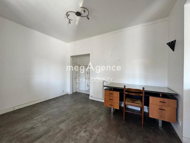 Maison - 166 m² - 8 pièces