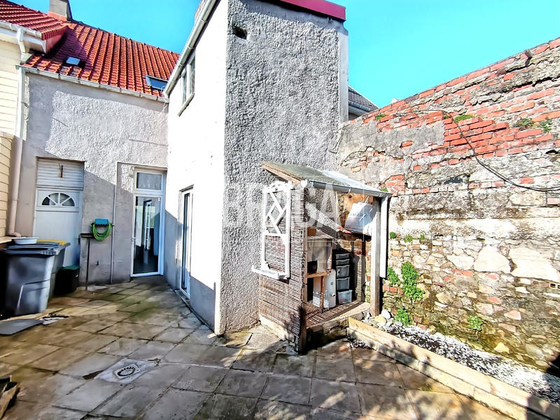 Maison - 91 m² - 5 pièces