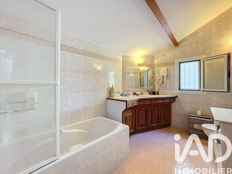 Maison - 96 m² - 4 pièces