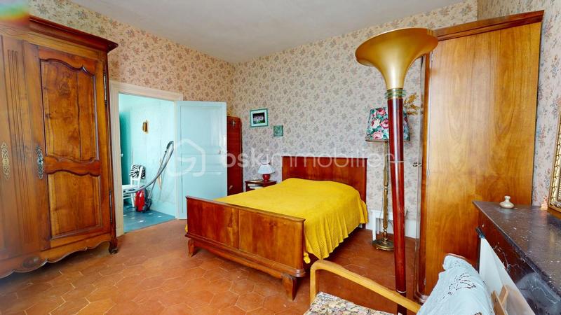 Demeure - 196 m² - 7 pièces