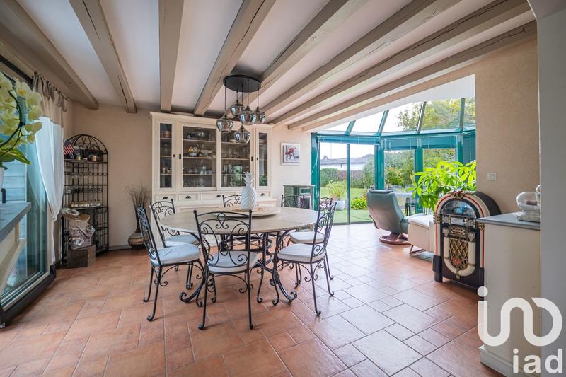 Maison de maîtres - 182 m² - 9 pièces