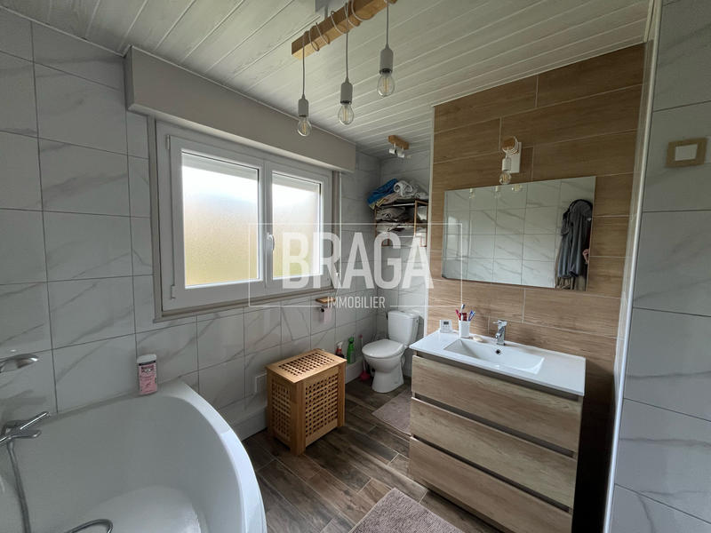 Maison - 107 m² - 4 pièces