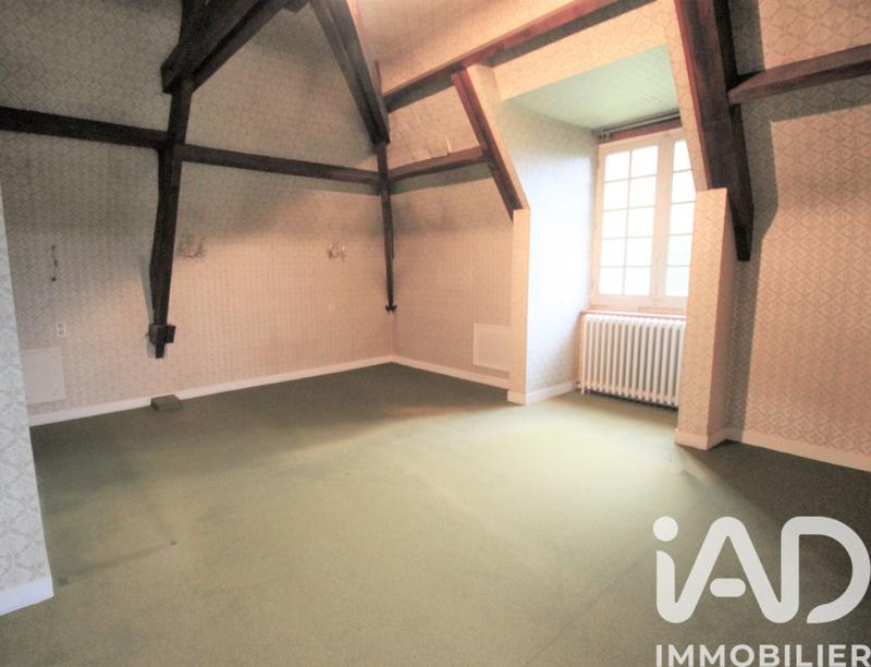 Maison - 246 m² - 8 pièces