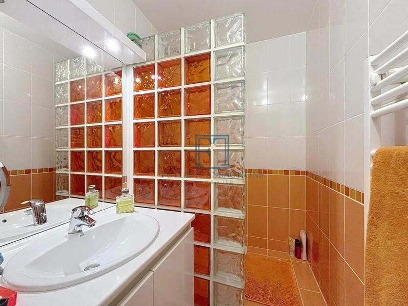 Maison - 167 m² - 7 pièces