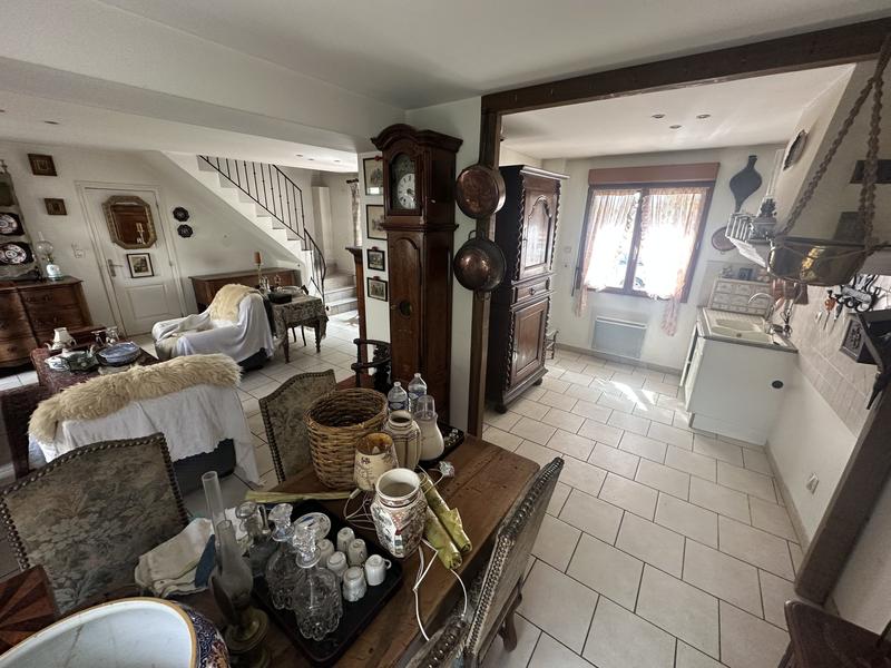 Maison - 104 m² - 5 pièces