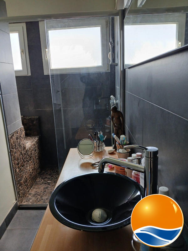 Maison - 102 m² - 4 pièces