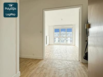 Appartement ancien - 49 m² - 2 pièces