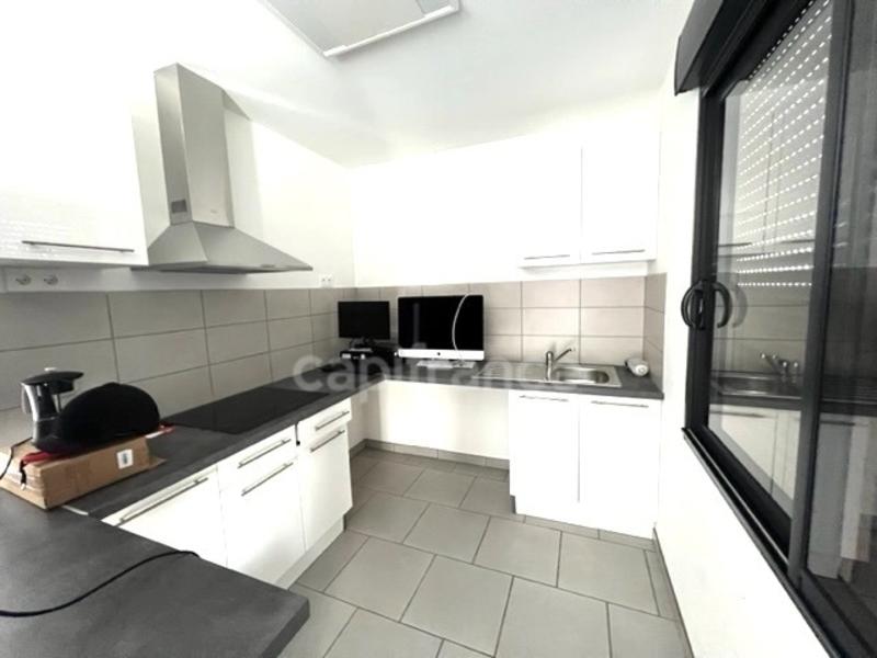 Bureau - 945 m² - 8 pièces