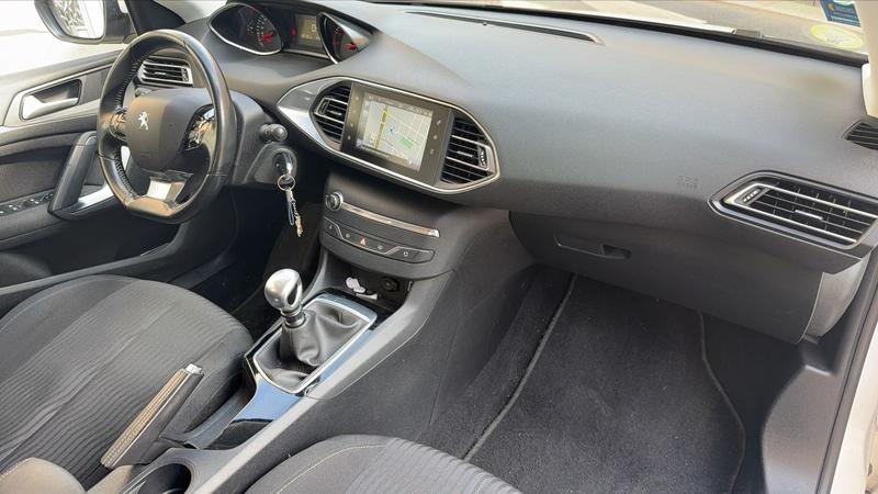 Peugeot 308 Sw 1.6 BlueHDi 120 Active Business