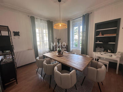 Maison - 176 m² - 5 pièces