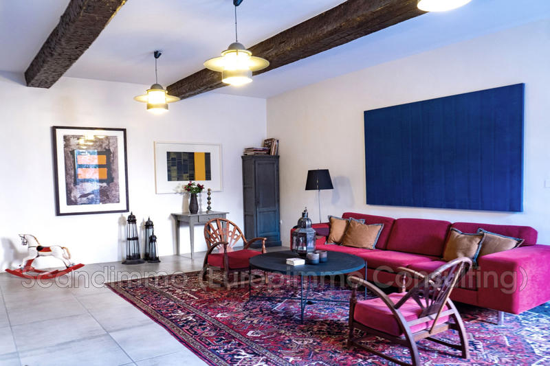 Maison - 161 m² - 7 pièces