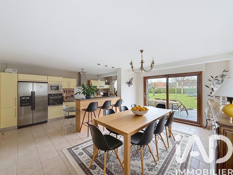 Maison - 165 m² - 7 pièces