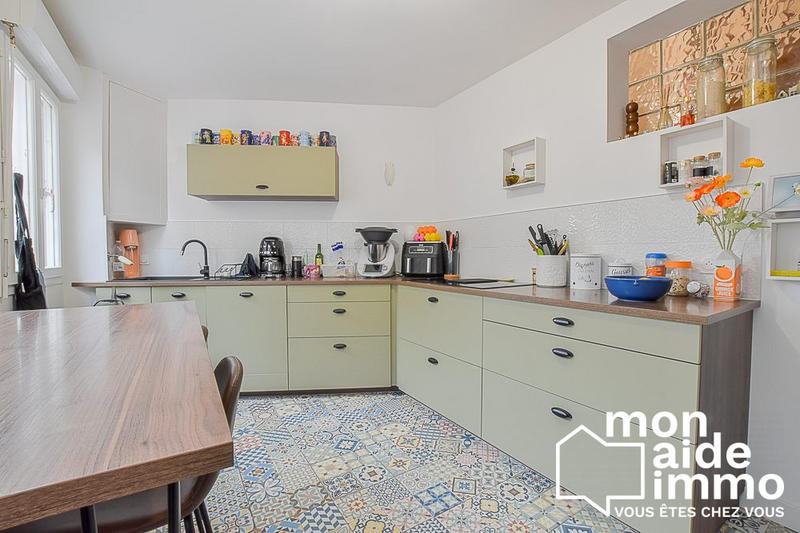 Maison - 183 m² - 6 pièces