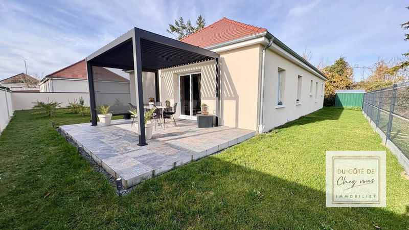 Maison - 95 m² - 5 pièces