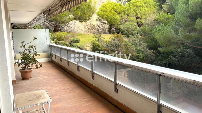 Appartement - 92 m² - 3 pièces