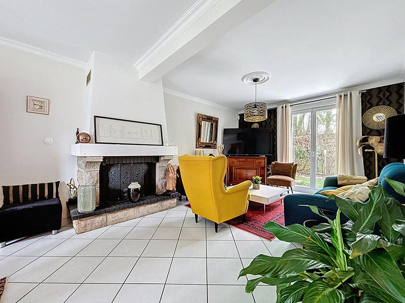 Maison - 110 m² - 6 pièces