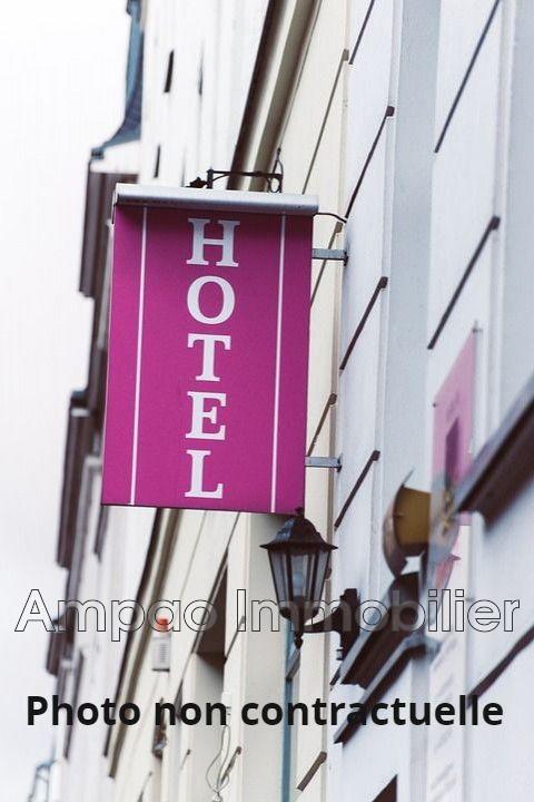 Maison chambre d'hôtes - 1 611 m²